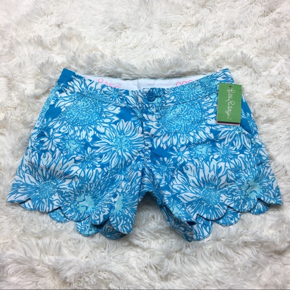 Lilly Pulitzer Pants - Lilly Pulitzer lion in the sun buttercup shorts